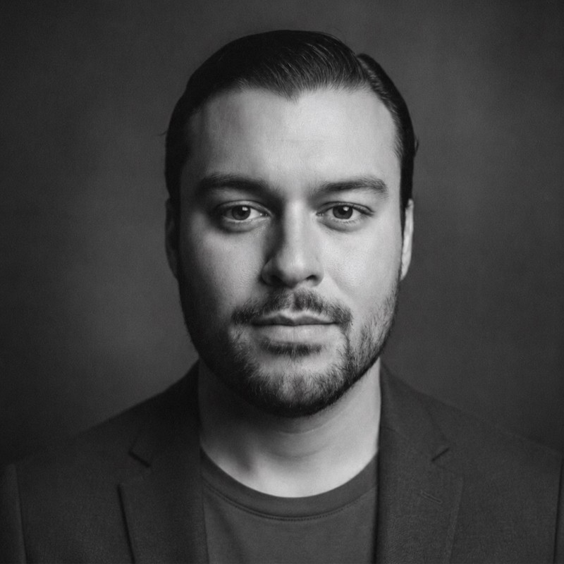 Portrait of Andrew Lopez